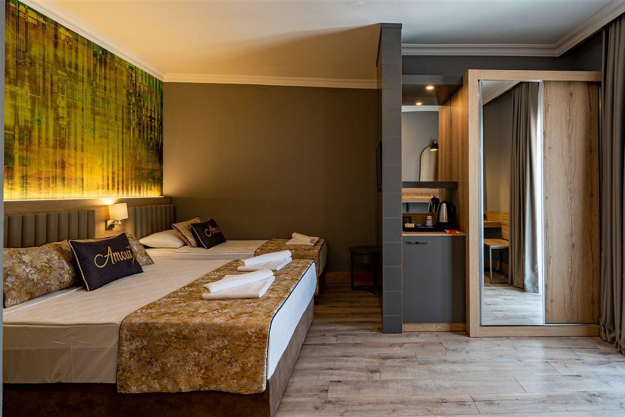 Side Amour Hotel 4*